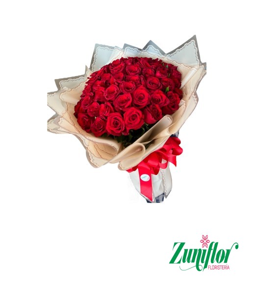Atracción (ramo de 50 rosas rojas)